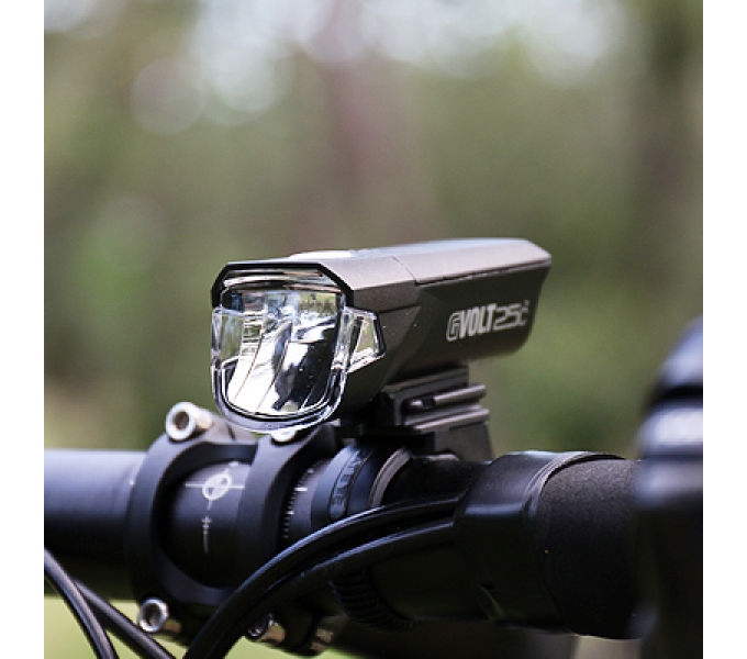 Bicycle light front light 25 LUX CATEYE GVolt 25c 2-6.5 h FlexTight holder rechargeable battery